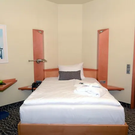 Loftstyle Hotel Gerlingen, Sure Hotel Collection By Best Western Exterior photo